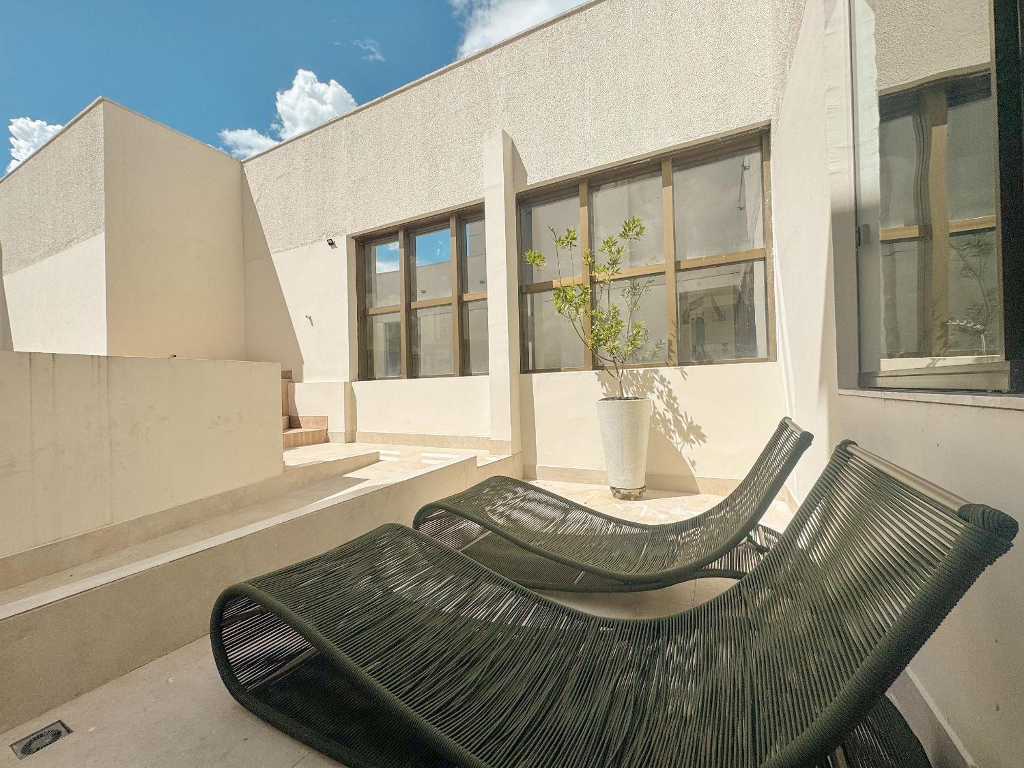 Apartamento Apto 1 Com Piscina *